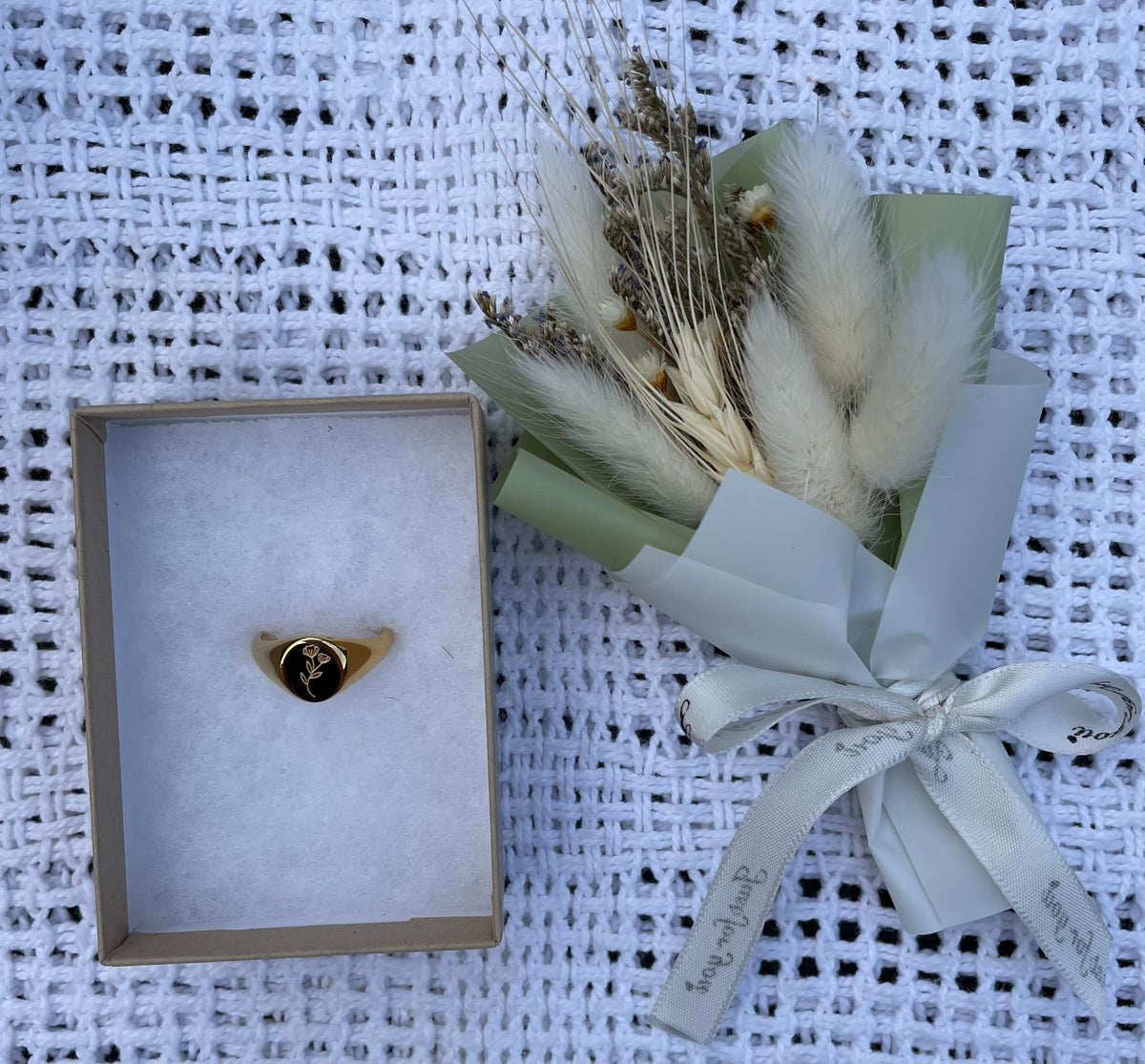 Box of Love When Your Loved One Is In Heaven Mini with Floral Engraved Ring, Grief, Sympathy, Gift, Funeral, Memorial, Faith, Widow